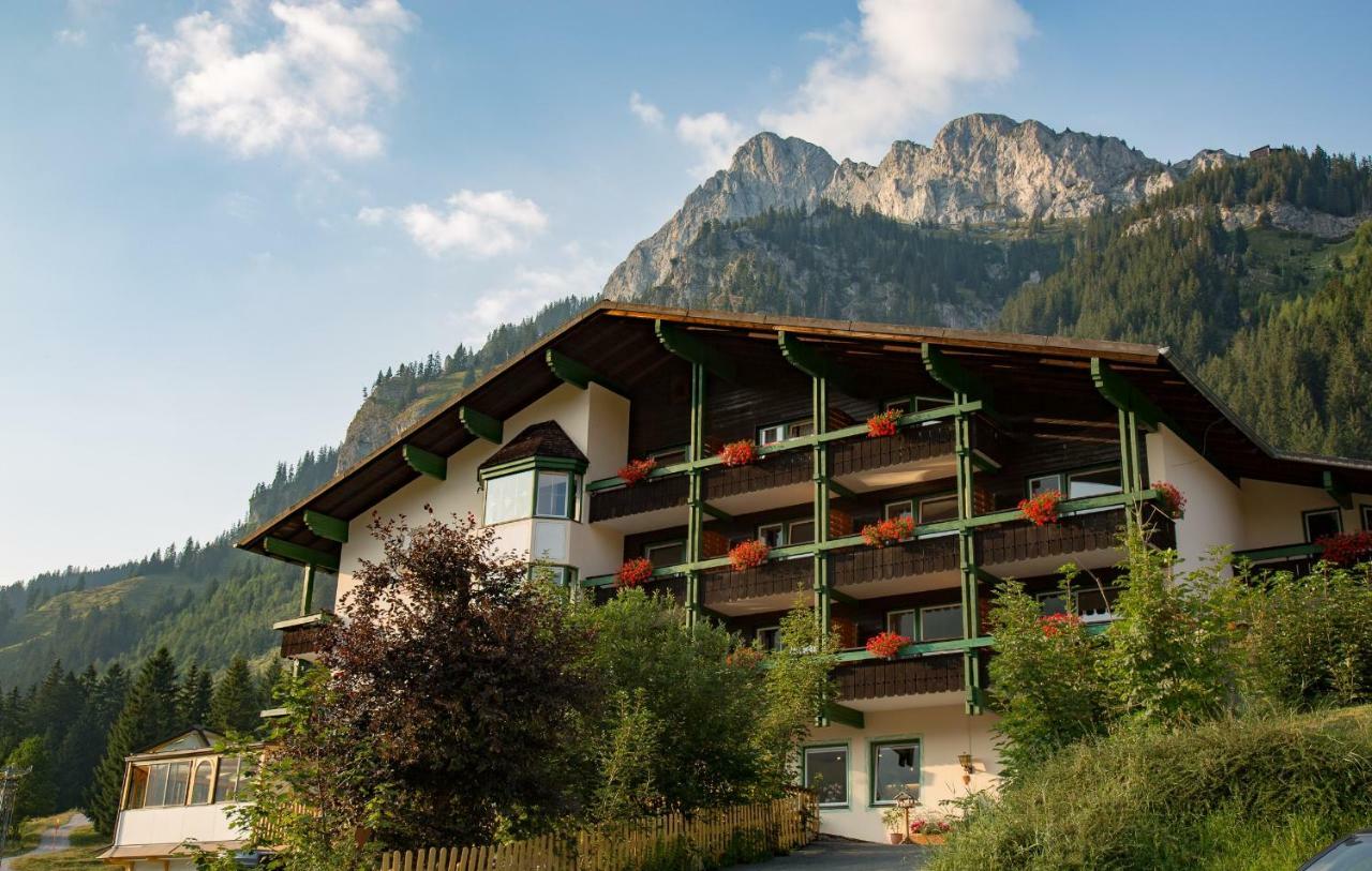 Hotel Berghof Nesselwangle Exterior photo